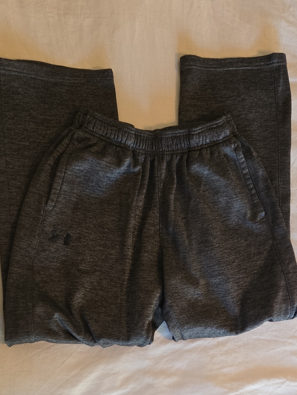 Under Armour Men’s Charcoal Heather Jogger Sweatpants